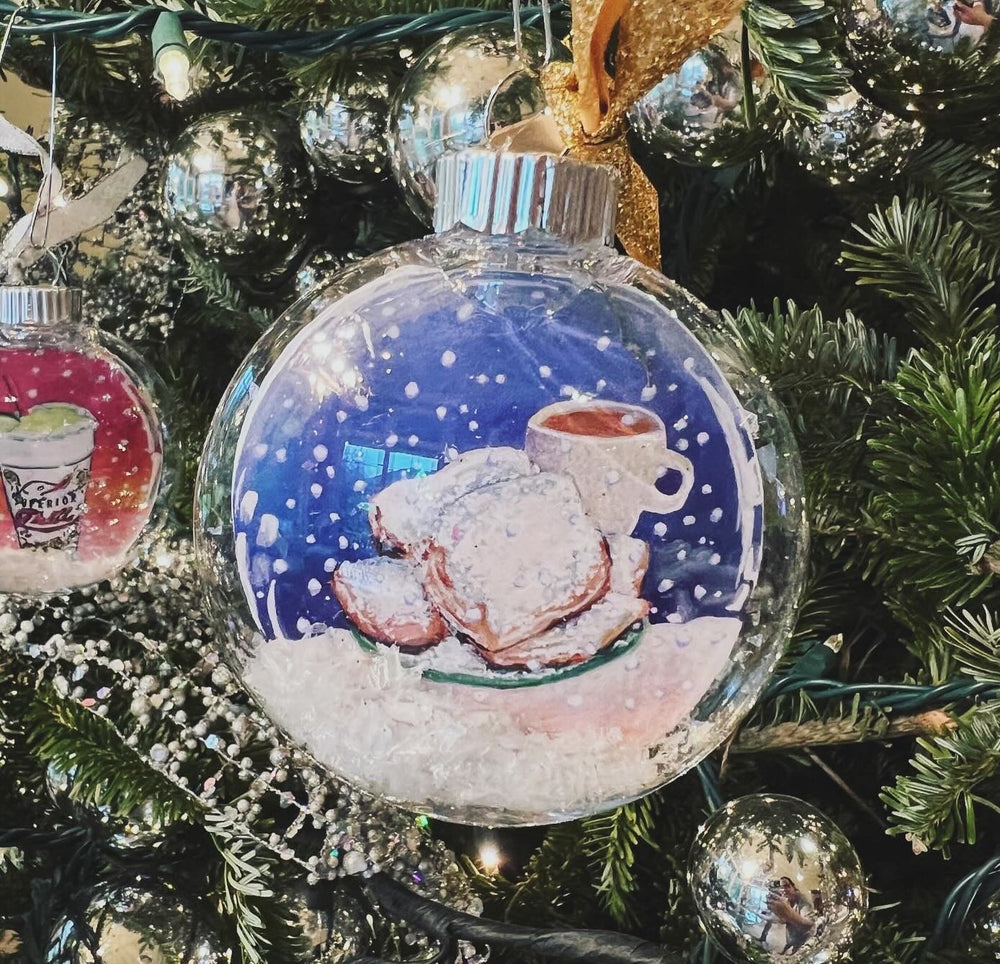 Beignet Snowglobe Ornament