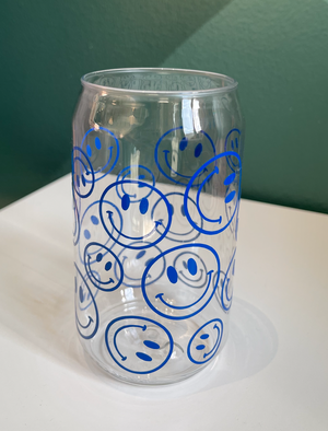 
            
                Load image into Gallery viewer, Groovy Smiley Cup
            
        