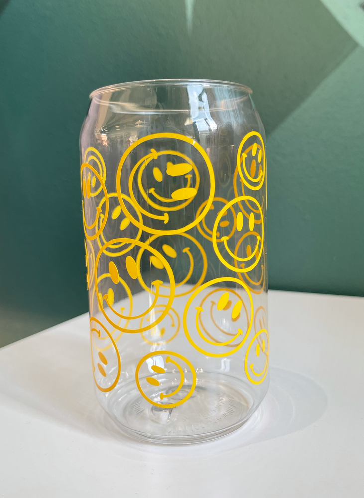 Groovy Smiley Cup